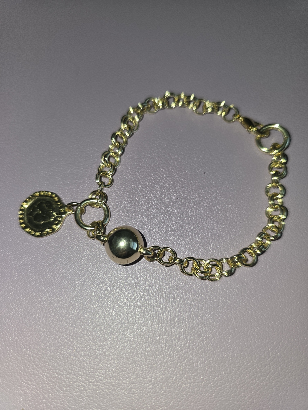 Gold Tone Chain Charm Bracelet with Hanging Coin, Like New! - Picture 3 of 8